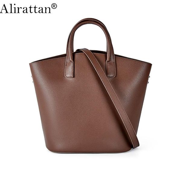 shoulder bags alirattan genuine leather retro bucket fashion women large capacity messenger bag female shopping travel
shoulder bags alirattan genuine leather retro bucket fashion women large capacity messenger bag female shopping travel