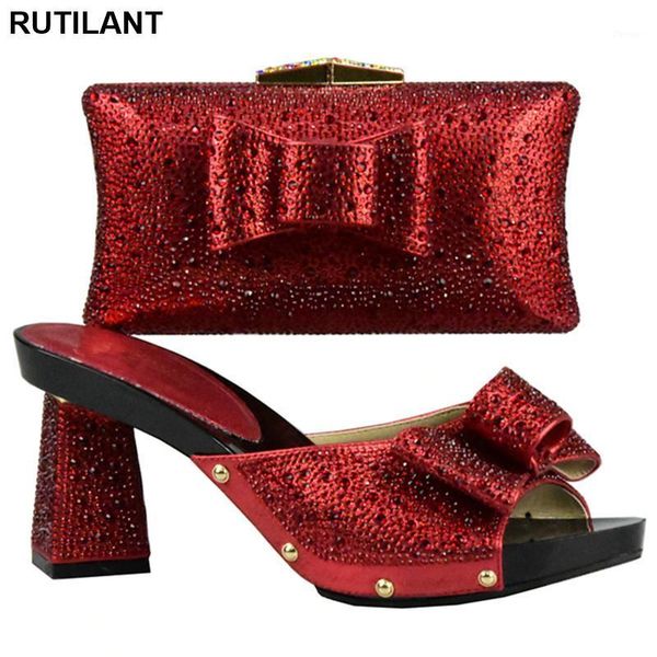 dress shoes arrival red color italian with matching bag set decorated rhinestone 2021 lady and set1, Black
dress shoes arrival red color italian with matching bag set decorated rhinestone 2021 lady and set1, Black