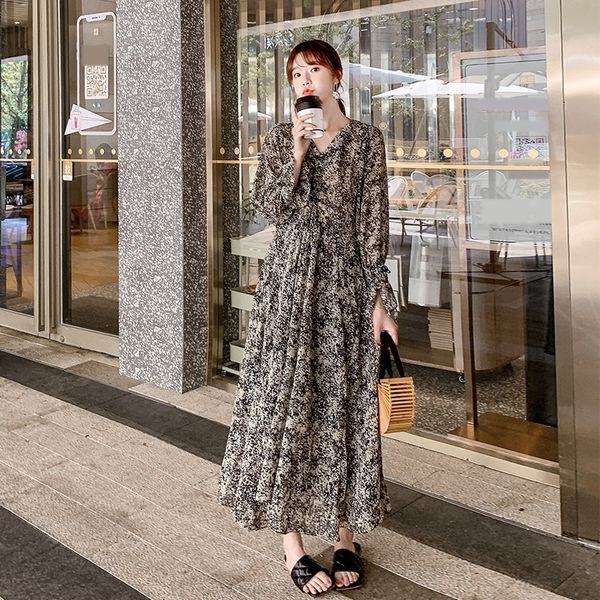 fall 2020 new french v-neck with dress bottom waistband for a slim look and floral chiffon dress meyh8, Black;gray
fall 2020 new french v-neck with dress bottom waistband for a slim look and floral chiffon dress meyh8, Black;gray