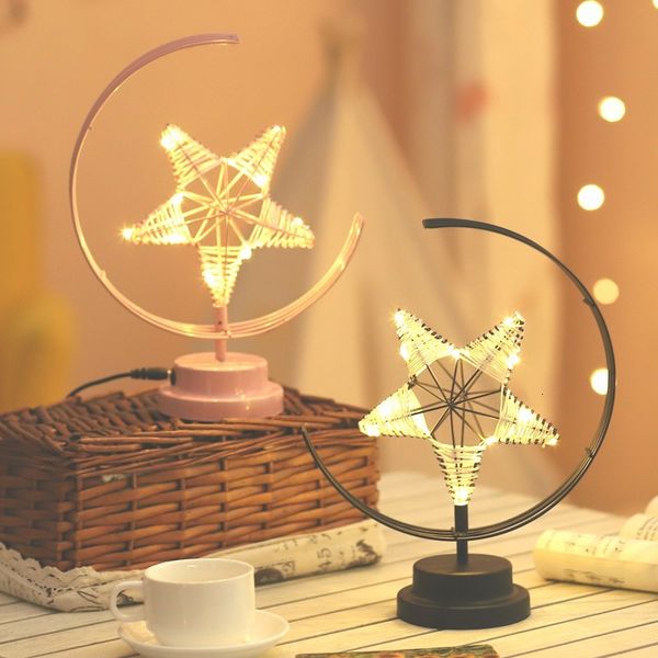 2021 new creative led table handmade modeling lights star shape christmas wrought iron woven night room gift party decor light dkh6
2021 new creative led table handmade modeling lights star shape christmas wrought iron woven night room gift party decor light dkh6