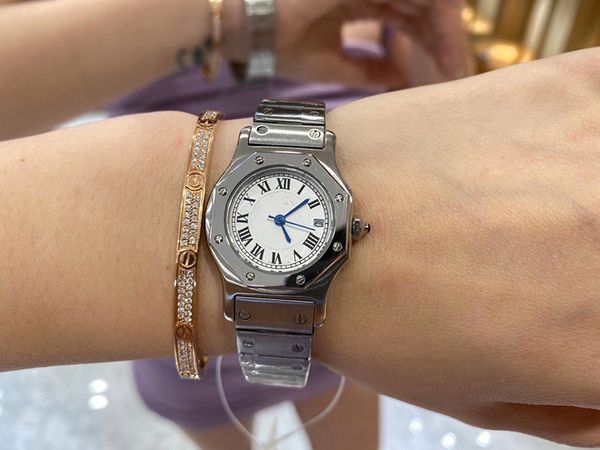 35mm quartz movement women watch white face sapphire crystal 316 stainless band watch, Slivery;brown
35mm quartz movement women watch white face sapphire crystal 316 stainless band watch, Slivery;brown