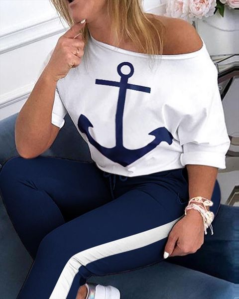 2021 cartoon shinny slim short sleeve slash neck full pant fitness 2pcs set casual beach clothing ladies women sets, Gray
2021 cartoon shinny slim short sleeve slash neck full pant fitness 2pcs set casual beach clothing ladies women sets, Gray