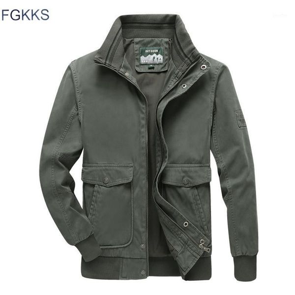 fgkks men jackets autumn winter new men's style jackets casual coat fashion brand stand collar jacket male1, Black;brown
fgkks men jackets autumn winter new men's style jackets casual coat fashion brand stand collar jacket male1, Black;brown
