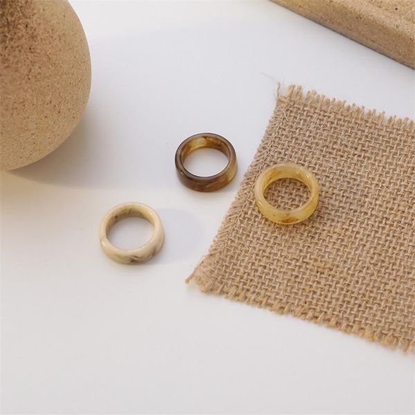 wedding rings gothic simple fashion transparent acrylic acetic acid round resin hand finger for men women vintage jewelry 2021, Slivery;golden
wedding rings gothic simple fashion transparent acrylic acetic acid round resin hand finger for men women vintage jewelry 2021, Slivery;golden