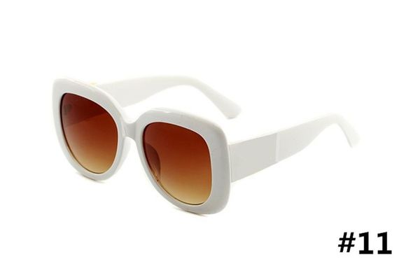 the latest popular fashionable and beautiful retro girl sunglasses, designer design brand high-quality women sunglasses, White;black
the latest popular fashionable and beautiful retro girl sunglasses, designer design brand high-quality women sunglasses, White;black