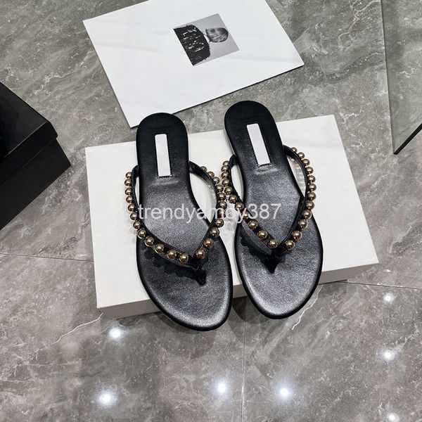 slippers spring and summer small steel ball herringbone flip flops, foot clamping leisure fashion, toe comfortable light slippers,, Black
slippers spring and summer small steel ball herringbone flip flops, foot clamping leisure fashion, toe comfortable light slippers,, Black