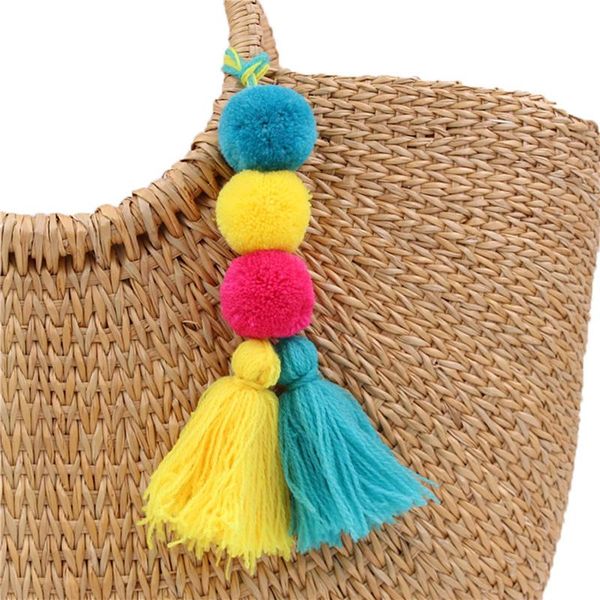1 шт handmade pom pom красочные 4 подвески layered кисточкой брелок сумка градиент цвета брелок boho ювелирные изделия подарок для женщин, Silver
1 шт handmade pom pom красочные 4 подвески layered кисточкой брелок сумка градиент цвета брелок boho ювелирные изделия подарок для женщин, Silver