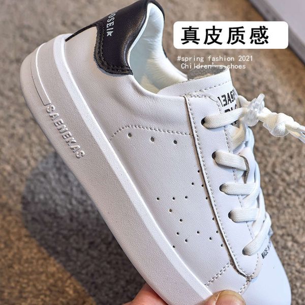 small and autumn new 2021 white low spring versatile zhongda children's leather breathable casual girl's sho, Black;red
small and autumn new 2021 white low spring versatile zhongda children's leather breathable casual girl's sho, Black;red