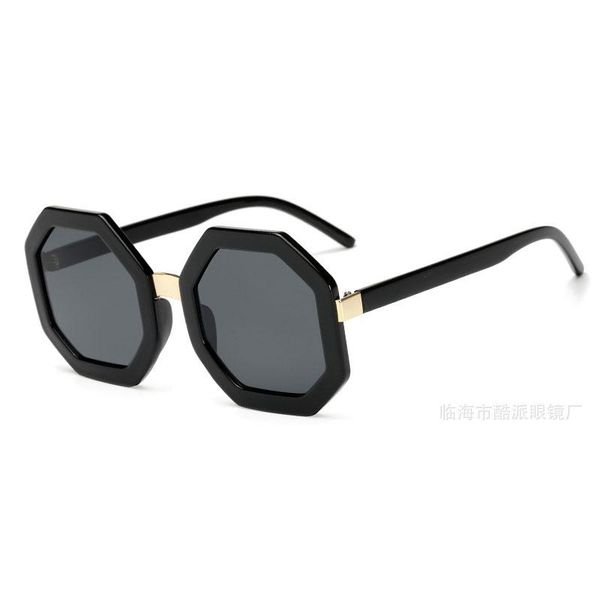 polygonal frame men's gothic steampunk sunglasses ladies brand designer round unique sunglasses retro women, White;black
polygonal frame men's gothic steampunk sunglasses ladies brand designer round unique sunglasses retro women, White;black