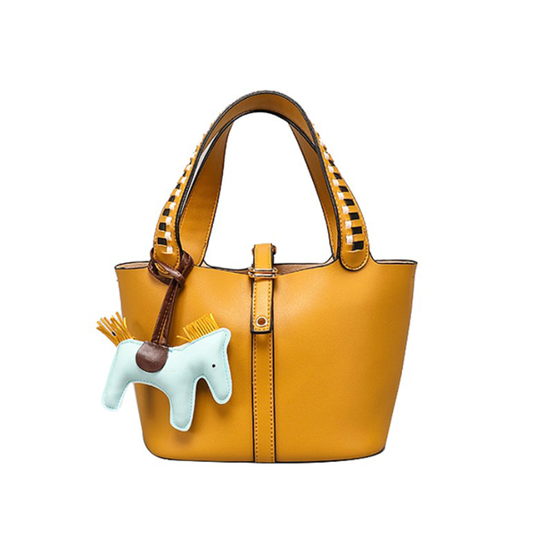 women bag 2020 spring shoulder bag casual trendy style multicolor yellow green leather pack high capacity soft bolsas bwb8253-3
women bag 2020 spring shoulder bag casual trendy style multicolor yellow green leather pack high capacity soft bolsas bwb8253-3