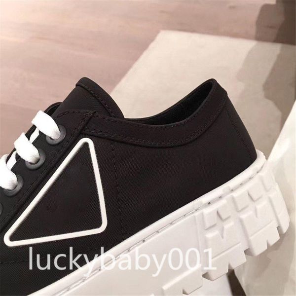 2021 new highend quality nylon sneakers comfortable casual shoes women shoes fashion handmade to increase the sole, Black;red
2021 new highend quality nylon sneakers comfortable casual shoes women shoes fashion handmade to increase the sole, Black;red