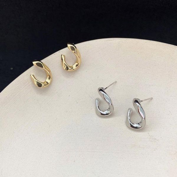 stud 2021 hook asymmetrical simple earrings fashion jewelry texture light luxury gift high-grade korean for women., Golden;silver
stud 2021 hook asymmetrical simple earrings fashion jewelry texture light luxury gift high-grade korean for women., Golden;silver