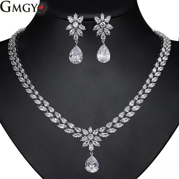 gmgyq kleur kwaliteit brilliant crystal zirkoon oorbellen en kettng sieraden set trouwjurk banquet graduation accessaries, Silver
gmgyq kleur kwaliteit brilliant crystal zirkoon oorbellen en kettng sieraden set trouwjurk banquet graduation accessaries, Silver