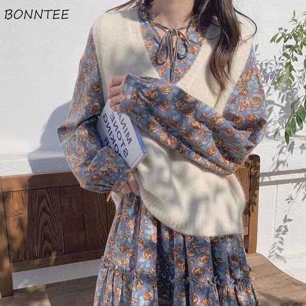 women sets 2 piece v-neck vests sweater loose all-match a-line dress floral printed retro elegant new fashion temperament lady1, Gray
women sets 2 piece v-neck vests sweater loose all-match a-line dress floral printed retro elegant new fashion temperament lady1, Gray