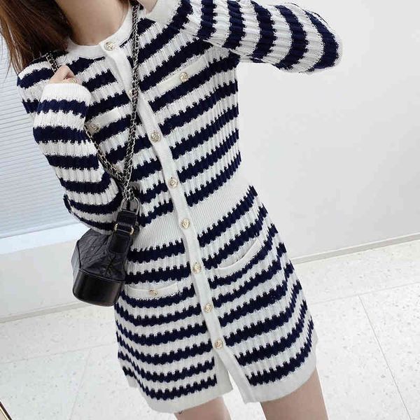 runway dresses 310 spring brand same style long sleeve kint panelled crew neck sc 3tch, Black
runway dresses 310 spring brand same style long sleeve kint panelled crew neck sc 3tch, Black