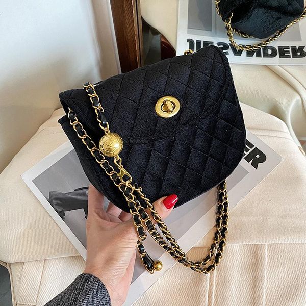 niche design rhombic handbags 2020 autumn/winter new fashion all-match messenger bag velvet shoulder bag chain square
niche design rhombic handbags 2020 autumn/winter new fashion all-match messenger bag velvet shoulder bag chain square