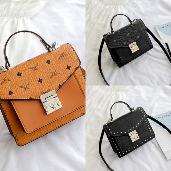 women shoulder 2019 new fashion korean version of versatile fashion women's handbag advanced texture lock single shoulder messenger bag
women shoulder 2019 new fashion korean version of versatile fashion women's handbag advanced texture lock single shoulder messenger bag