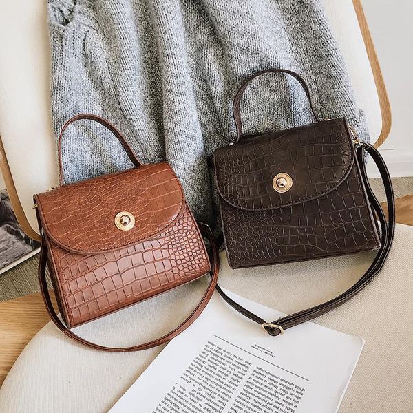 2020 женской мода сумочка пу кожаных сумок pu сумка малых закрылки crossbody сумка для женщин сумки посыльного
2020 женской мода сумочка пу кожаных сумок pu сумка малых закрылки crossbody сумка для женщин сумки посыльного