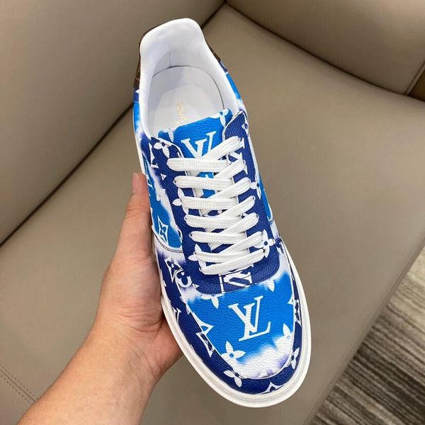 2020 designer brand luxury men casual fashion formal wear leather walking sneaker running shoes sports sneakers with box a12, Black
2020 designer brand luxury men casual fashion formal wear leather walking sneaker running shoes sports sneakers with box a12, Black