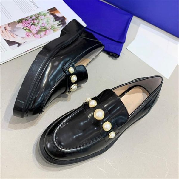 classic patent leather women's flats solid pear genuine leather loafers office shallow women's casual shoes, Black
classic patent leather women's flats solid pear genuine leather loafers office shallow women's casual shoes, Black