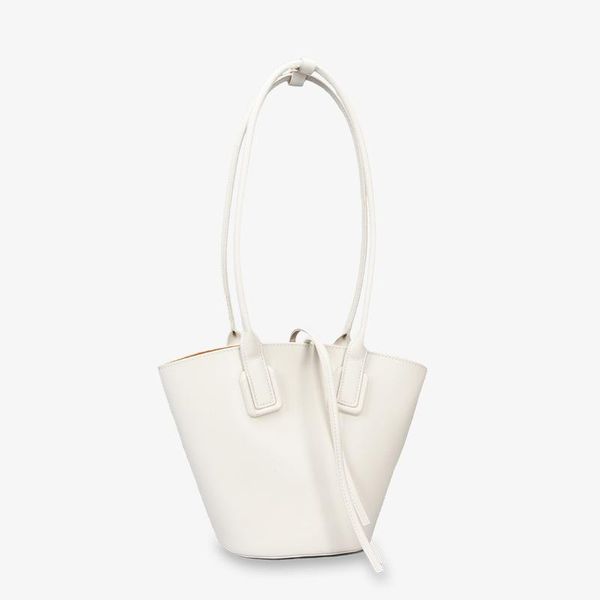 retro bucket bag, new fashion leather handbag, lady shoulder bag diagonal bag, solid color soft leather armpit bag
retro bucket bag, new fashion leather handbag, lady shoulder bag diagonal bag, solid color soft leather armpit bag