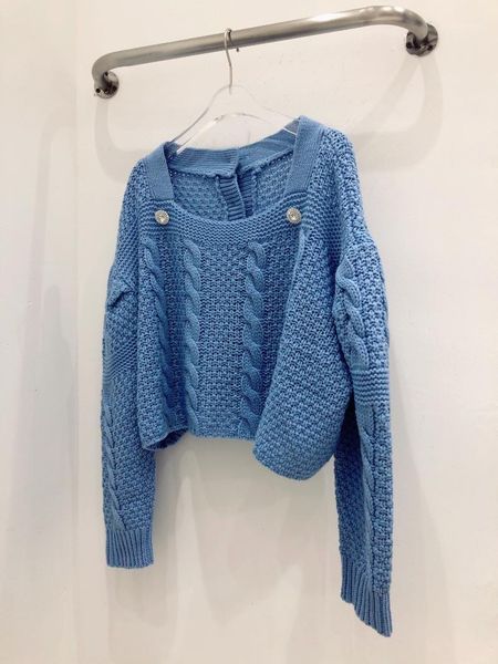 2020 new ladies fashion long sleeve casual solid color pearl button short sweater 11111, White
2020 new ladies fashion long sleeve casual solid color pearl button short sweater 11111, White