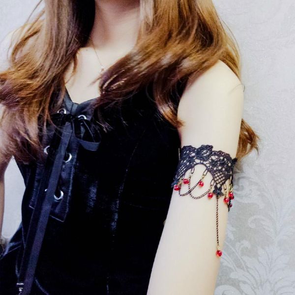 charm bracelets fashion creative black lace arm chain drop pendant -selling jewelry, Golden;silver
charm bracelets fashion creative black lace arm chain drop pendant -selling jewelry, Golden;silver