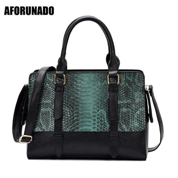 luxury serpentine pattern hand bags fashion big women bags designer totes for women 2020 pu leather crossbody sac a main
luxury serpentine pattern hand bags fashion big women bags designer totes for women 2020 pu leather crossbody sac a main