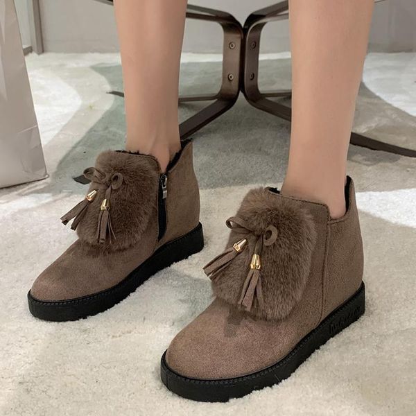 faux suede plush warm snow boots women 2020 new faux fur flat ankle boots woman comfortable mid heel winter shoes lady, Black
faux suede plush warm snow boots women 2020 new faux fur flat ankle boots woman comfortable mid heel winter shoes lady, Black