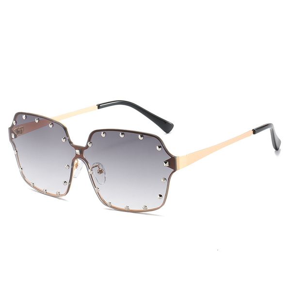 new fashion rivet one piece sunglasses women's fashion frameless sunglasses versatile sunglasses 36003 designer aws, White;black
new fashion rivet one piece sunglasses women's fashion frameless sunglasses versatile sunglasses 36003 designer aws, White;black