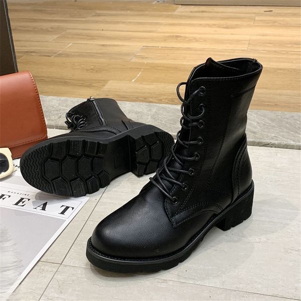 2021 new vintage style jump in soft water lace women's zapatos mujer boots 0xpk, Black
2021 new vintage style jump in soft water lace women's zapatos mujer boots 0xpk, Black