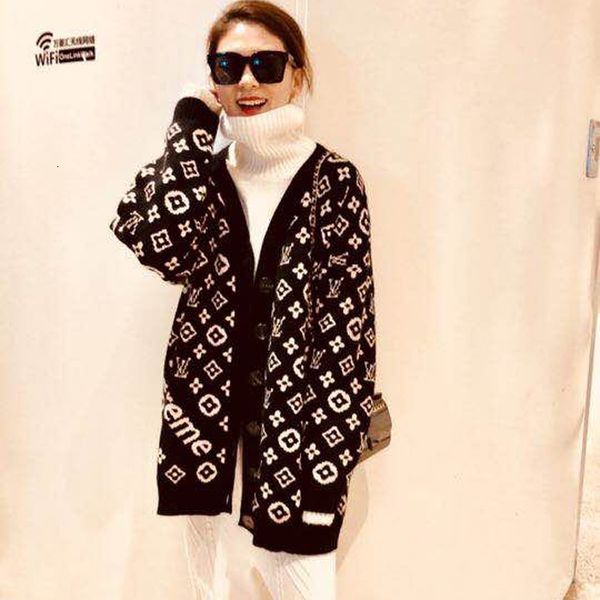 rough 2021 knitted cardigan woman's sweater released students long fall and winter new jacquard letter h66v, White;black
rough 2021 knitted cardigan woman's sweater released students long fall and winter new jacquard letter h66v, White;black