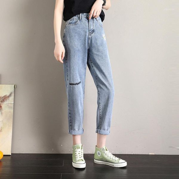 women high waist boyfriend mom casual jeans daisy embroidery letter loose straight slim fit denim pants korea woman jean trouser1, Blue
women high waist boyfriend mom casual jeans daisy embroidery letter loose straight slim fit denim pants korea woman jean trouser1, Blue