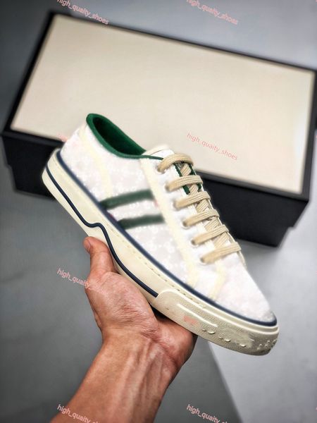 the latest men's and women's design tennis 1977 sneakers, with webbing green and red cotton inluxe fashion casual coach design sho, Black;red
the latest men's and women's design tennis 1977 sneakers, with webbing green and red cotton inluxe fashion casual coach design sho, Black;red