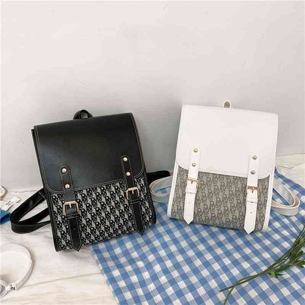 classic new student backpack pu leather multi compartment large capacity leisure schoolbag medium color contrast bag handbags
classic new student backpack pu leather multi compartment large capacity leisure schoolbag medium color contrast bag handbags