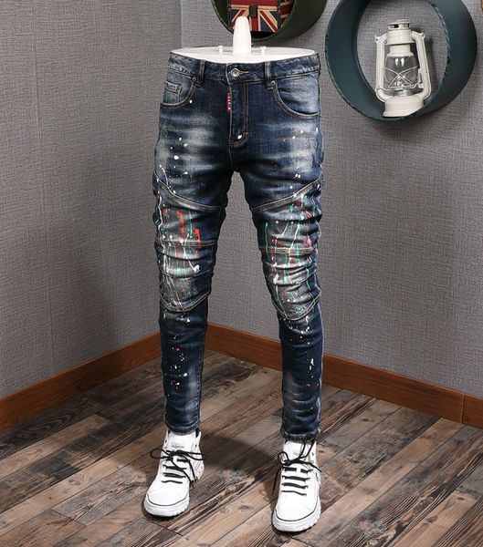2021 new fashion streetwear retro dark blue slim fit paint designer men elastic spliced hip hop pants biker jeans homme xelv
2021 new fashion streetwear retro dark blue slim fit paint designer men elastic spliced hip hop pants biker jeans homme xelv