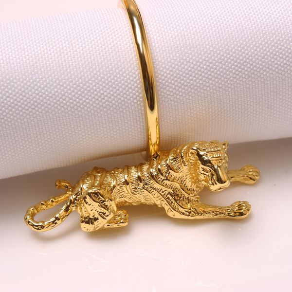 30pcs/lot new product alloy plating golden tiger napkin button napkin ring ring
30pcs/lot new product alloy plating golden tiger napkin button napkin ring ring