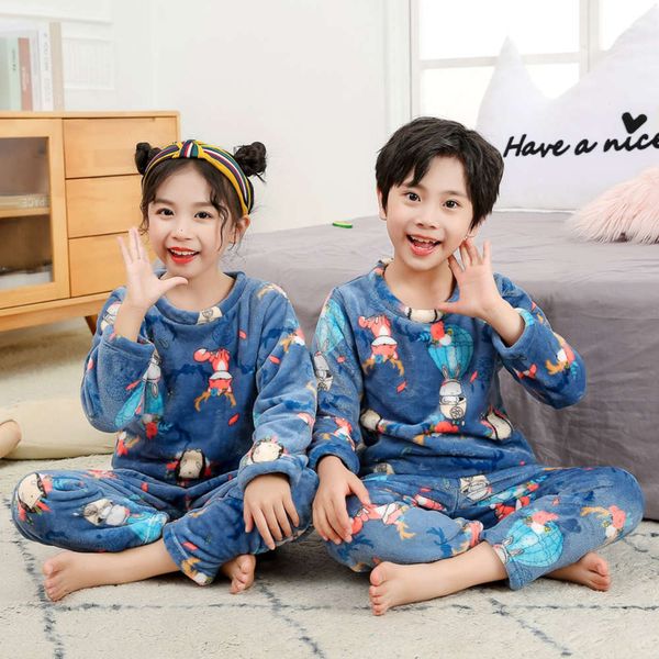 pajamas in new set children's flannel autumn and winter of 20 years, Blue;red
pajamas in new set children's flannel autumn and winter of 20 years, Blue;red
