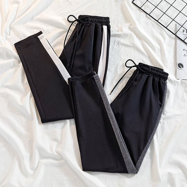 striped pants women harem casual high waist plus size pantalon femme sweatpants female trousers 100kg 201228, Black;white
striped pants women harem casual high waist plus size pantalon femme sweatpants female trousers 100kg 201228, Black;white