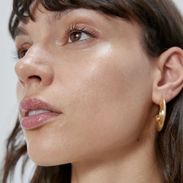 gold metal thick hoop earrings for women girl daily korean vintage fashion design loop earrings personality accessories, Golden;silver
gold metal thick hoop earrings for women girl daily korean vintage fashion design loop earrings personality accessories, Golden;silver