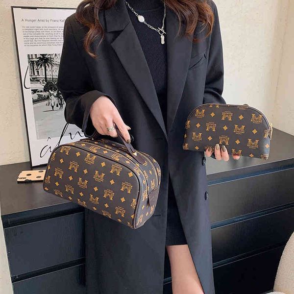80% store online new large capacity cosmetic bag portable simple waterproof washing business trip skin care product storage
80% store online new large capacity cosmetic bag portable simple waterproof washing business trip skin care product storage