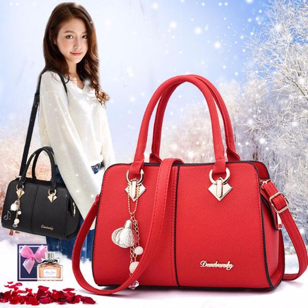 new style single-shoulder bag for european and american fashion pu leather lady single-shoulder diagonal straddle bag for lady
new style single-shoulder bag for european and american fashion pu leather lady single-shoulder diagonal straddle bag for lady