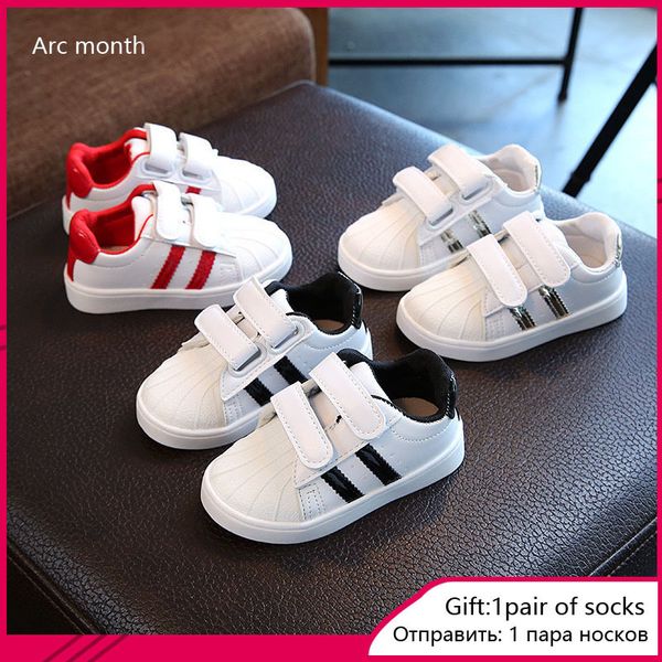 child girls boys sport antislip soft bottom kids baby sneaker casual flat sneakers white size 21-30 kid shoes c1002, Black;red
child girls boys sport antislip soft bottom kids baby sneaker casual flat sneakers white size 21-30 kid shoes c1002, Black;red