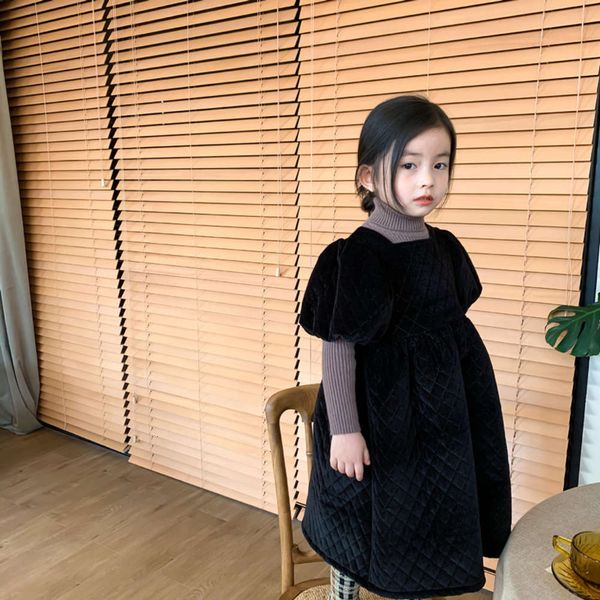 girl's short 2020 korean winter new sve princs children's temperament veet drs, Red;yellow
girl's short 2020 korean winter new sve princs children's temperament veet drs, Red;yellow