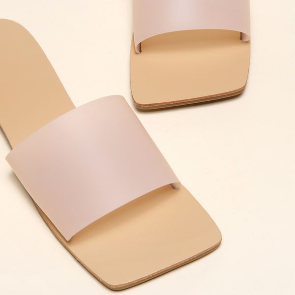 2021 new you'll see women's slippers sweet-colored line-style flip-flops fresh jelly series sandals uu02, Black
2021 new you'll see women's slippers sweet-colored line-style flip-flops fresh jelly series sandals uu02, Black