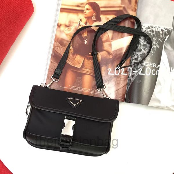 design bags fashion casual phone bag nylon leather classic mini women's bag cross wais
design bags fashion casual phone bag nylon leather classic mini women's bag cross wais