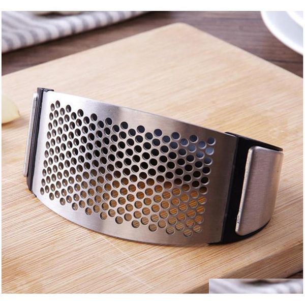 portable stainless steel garlic press garlic chooper hand garlic press garlics grinder grater cutter slicer kitch jllsme bdedome
portable stainless steel garlic press garlic chooper hand garlic press garlics grinder grater cutter slicer kitch jllsme bdedome