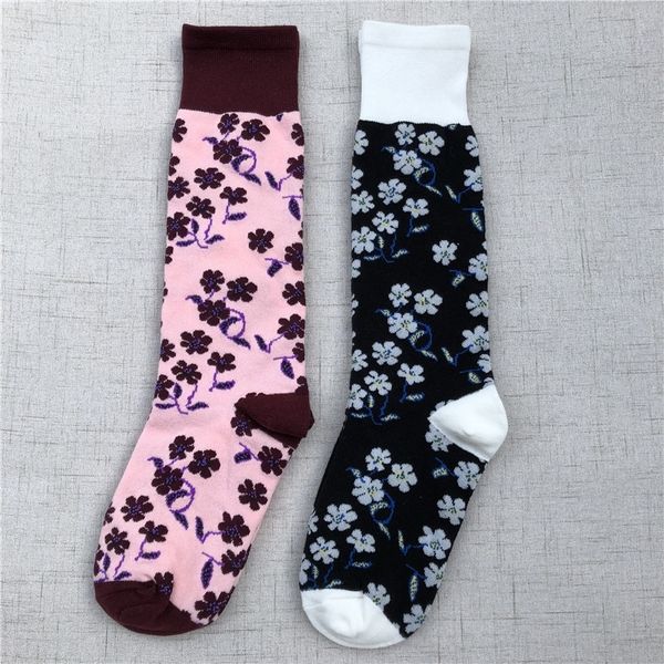 kkt7z new spring and summer new vc of xiaxin net same red same style of spring net red socks in the socks style 06tvi, Black
kkt7z new spring and summer new vc of xiaxin net same red same style of spring net red socks in the socks style 06tvi, Black