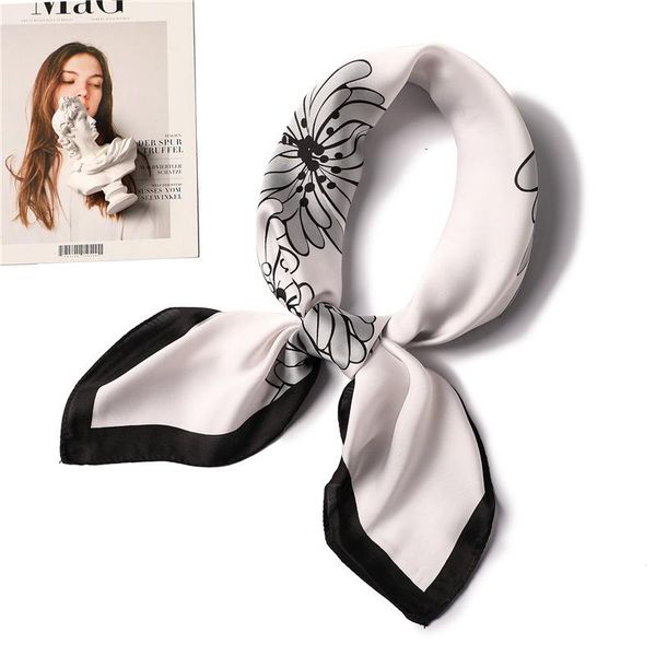 2020 лето элегантный шелковый шарф шеи foulard женщины волос кольцо диапазона шарфов цветочный печати площади lady шали и палантины pashmina, Blue;gray
2020 лето элегантный шелковый шарф шеи foulard женщины волос кольцо диапазона шарфов цветочный печати площади lady шали и палантины pashmina, Blue;gray