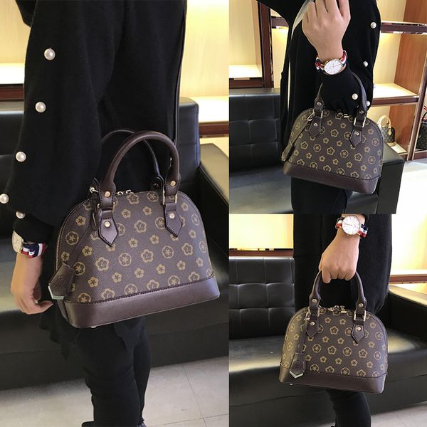 new fashion luxury women bag shell zipper handbag quality bag tote lady fashion pillow pack female messenger bags c0121
new fashion luxury women bag shell zipper handbag quality bag tote lady fashion pillow pack female messenger bags c0121